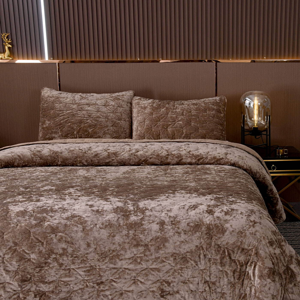 Покрывало 240x260 Sofi De MarkO Алира цвета капучино