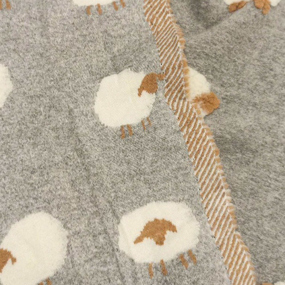 Трикотажное полотно с Барашками