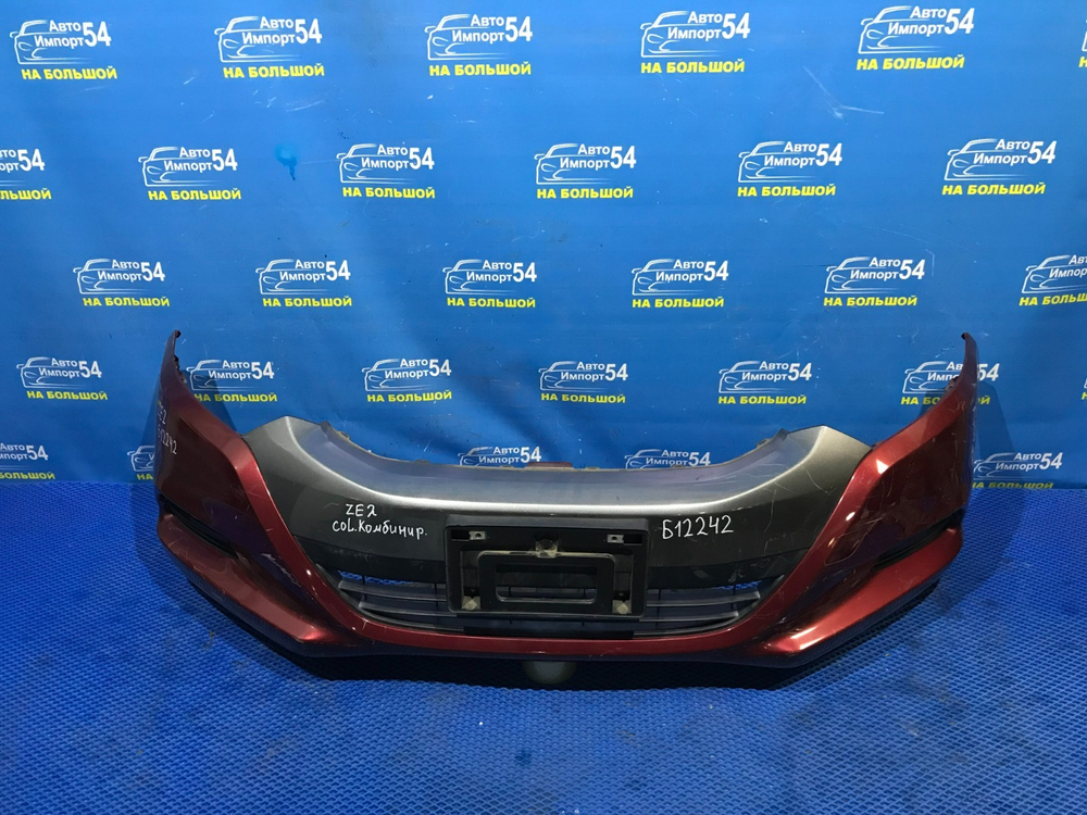 Бампер передний Honda INSIGHT 2009-2011
