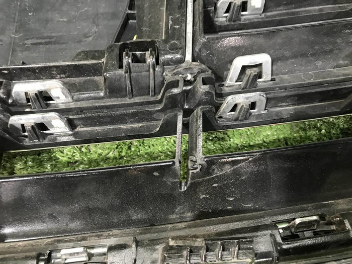 Решетка радиатора Mercedes S W222 (2017-2020) Maybach