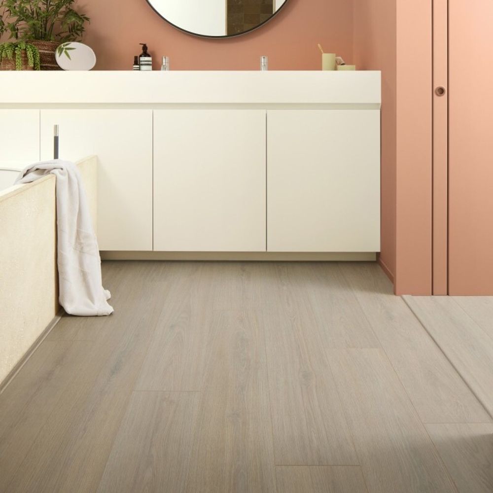 ЛАМИНАТ BERRY-ALLOC OCEAN+ 2506 СЕЛЕКТ СВЕТЛО-КОРИЧНЕВЫЙ