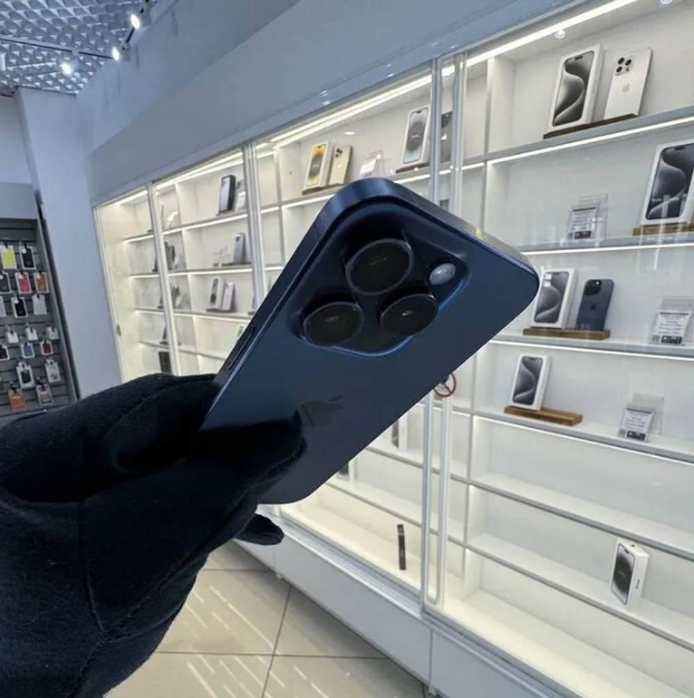 iPhone 15 Pro, 256 ГБ б/у