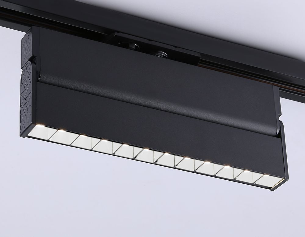Ambrella Трековый однофазный светодиодный светильник Track System GL6819