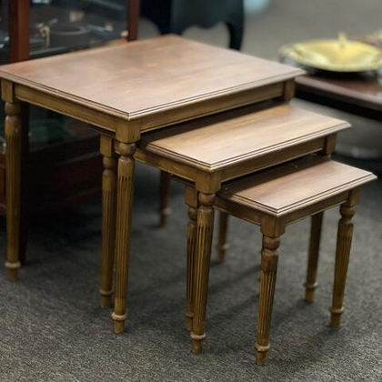 Столик деревянный 73,5х53,5х63 см