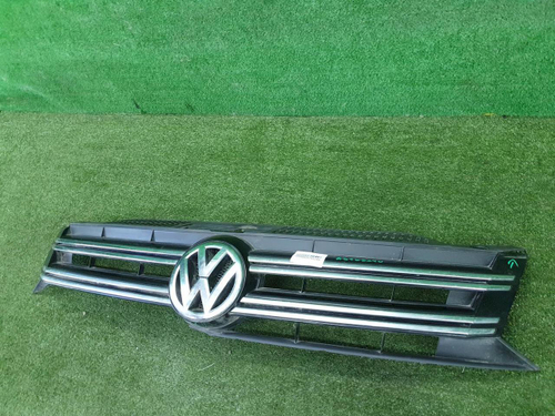 Решетка радиатора VW Tiguan 1 (2011-2018)