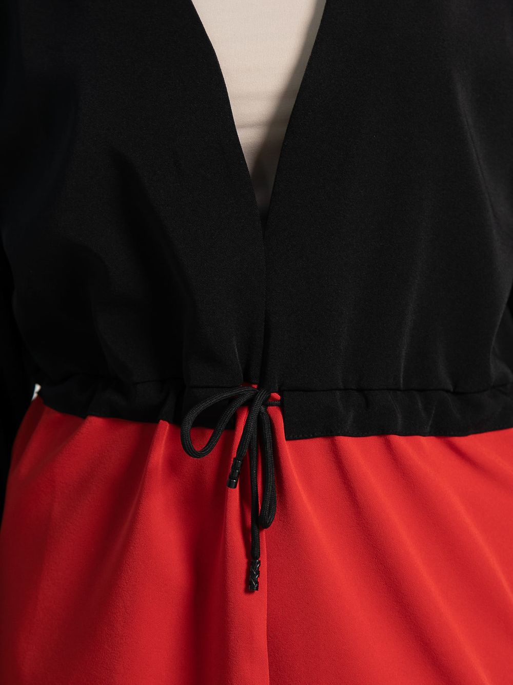 Жакет Мидней (черно-красный) Б15164-13М LT Collection