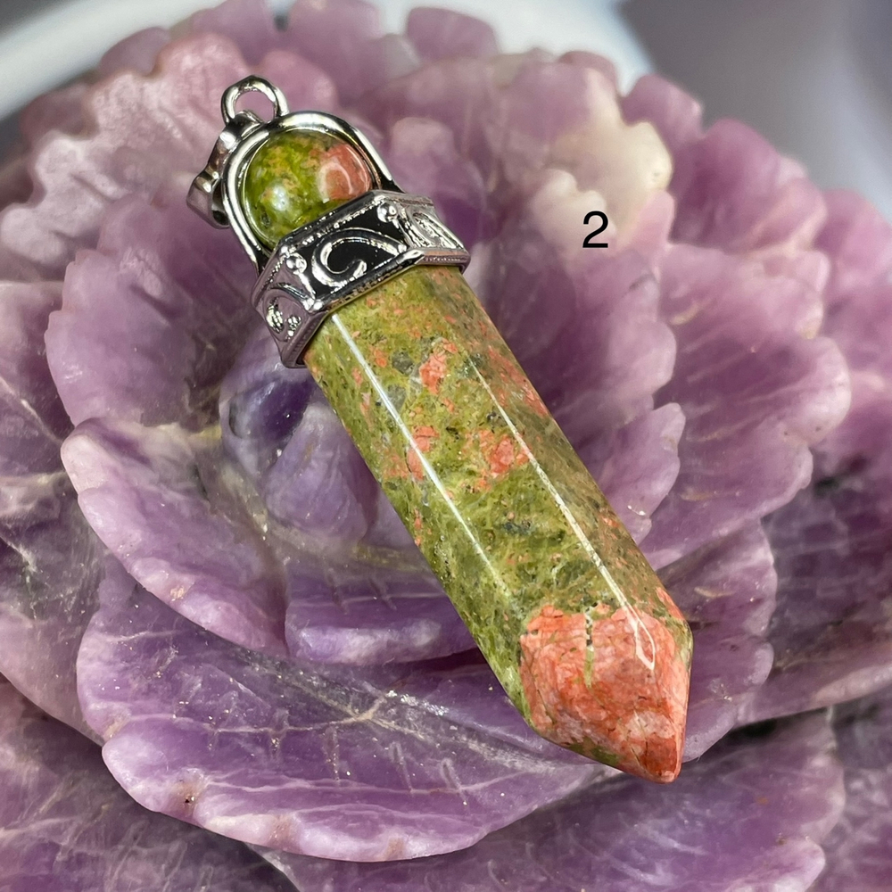 53978  Унакит Кулон Кристалл Маятник 48мм