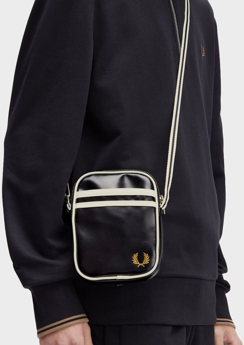 Сумка FRED PERRY Classic Small Side Bag