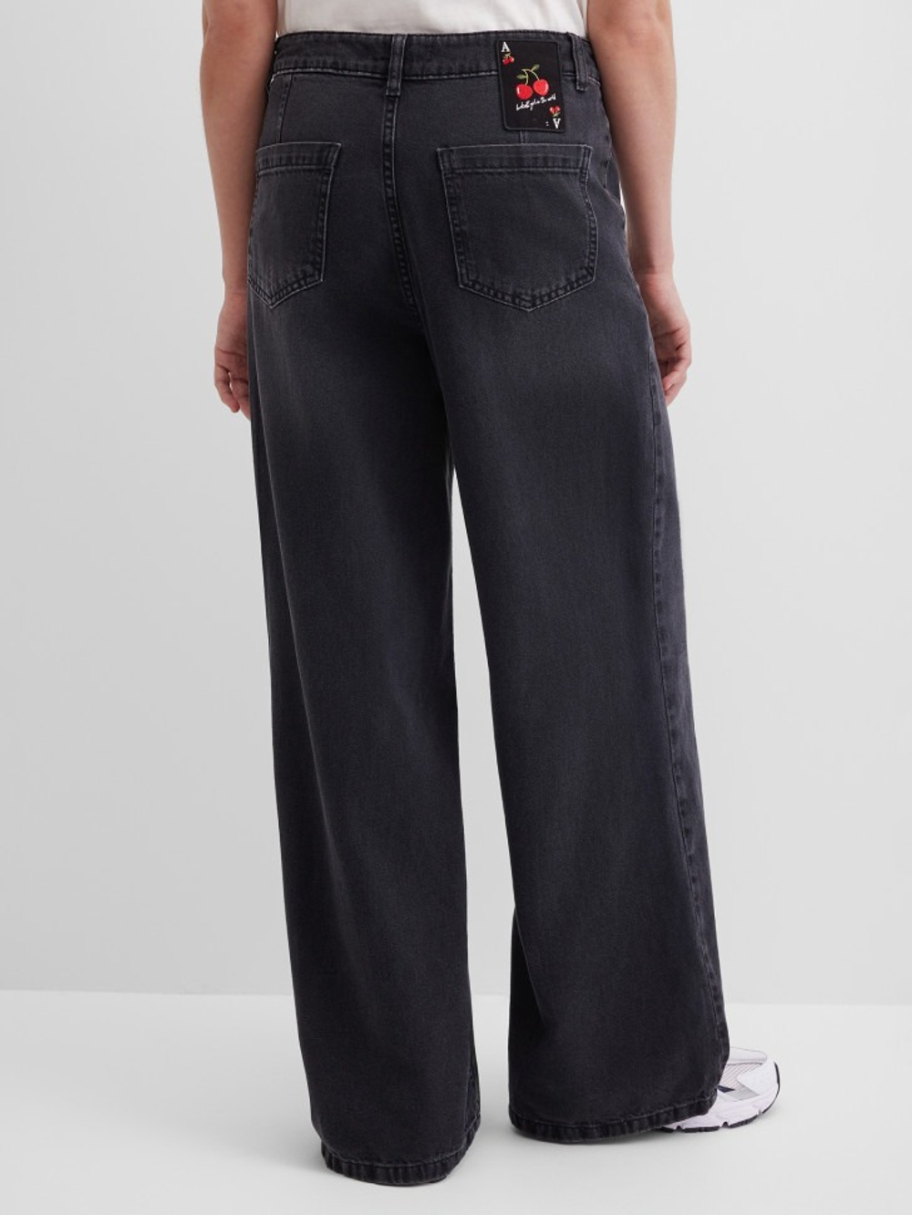 Джинсы женские Smith&Soul