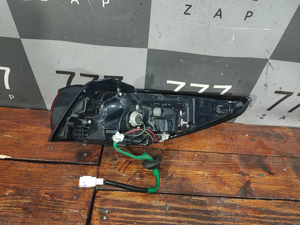 Фонарь задний левый Mazda CX-5 2 (KF) 17-21 Б/У Оригинал K12351160H