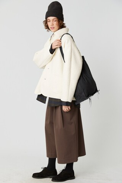 Шопер из черного вареного льна с вышивкой