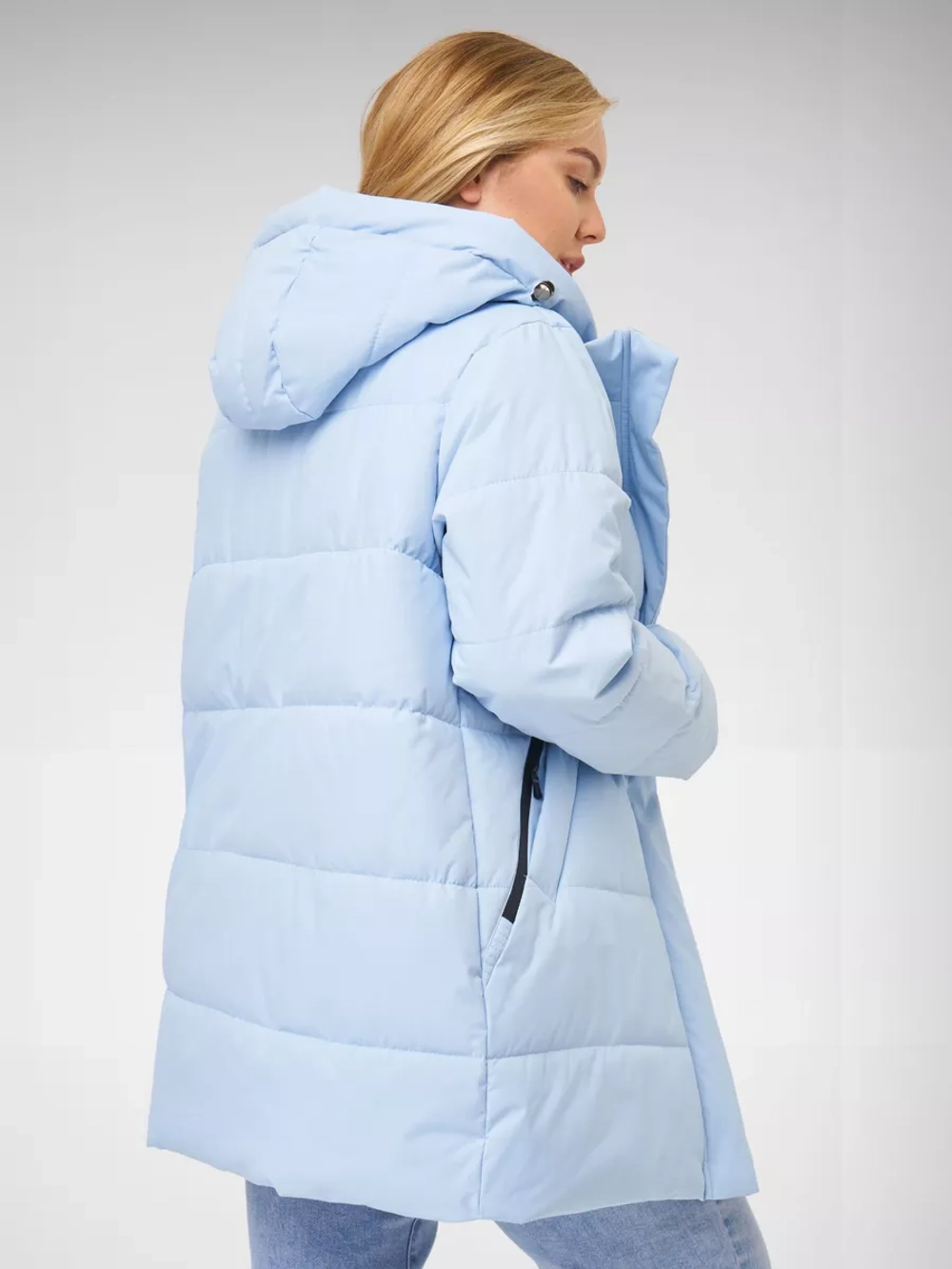 Куртка демисезонная с капюшоном