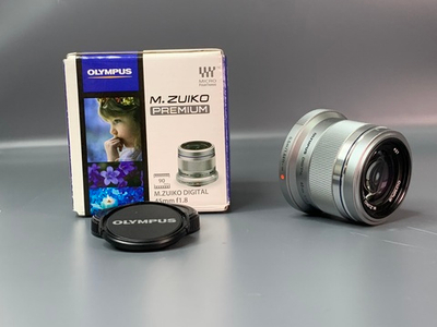 Olympus 45mm 1.8 Micro 4/3