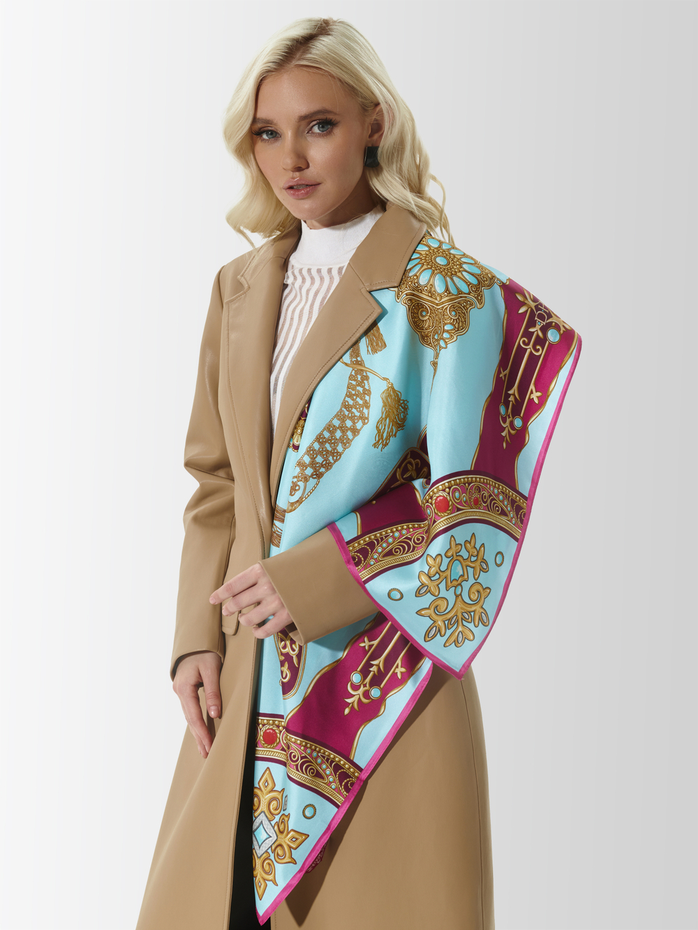 Платок «Горянка» 100% шёлк голубой