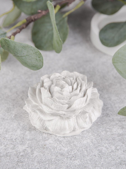 Статуэтка Дева и подставка под благовония Пион на подносе