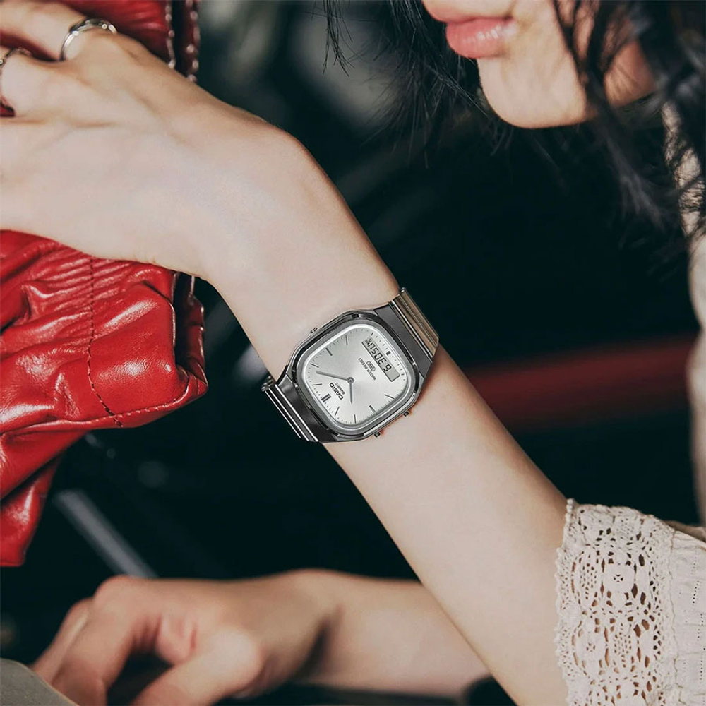 Наручные часы Casio Vintage AQ-240E-7A