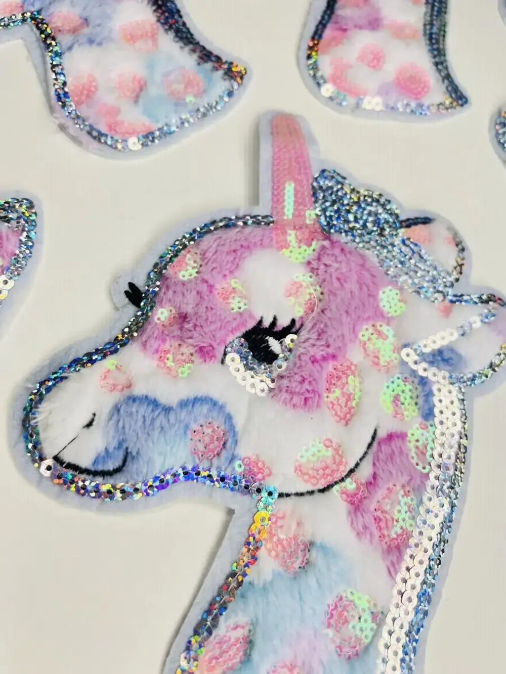 Нашивка плюшевая для одежды 15,5х21 см 1 шт