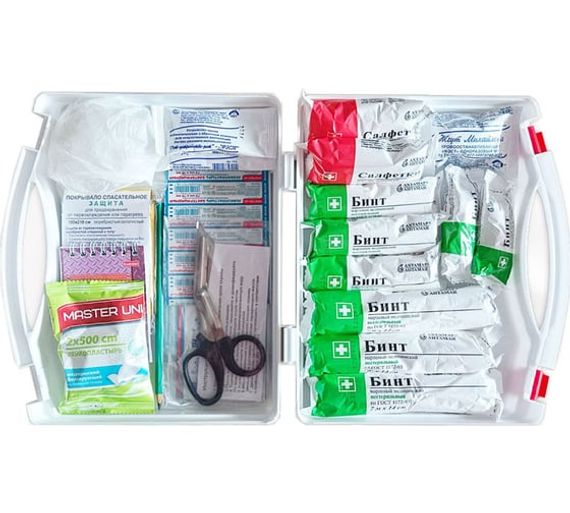 Аптечка для оказания первой помощи с применением медицинских изделий в организациях, осуществляющих образовательную деятельность - "ФЭСТ" (приказ 261Н) 
, арт. 3778