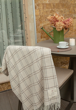 Плед 150x210 Luxberry Гамлет бежевый