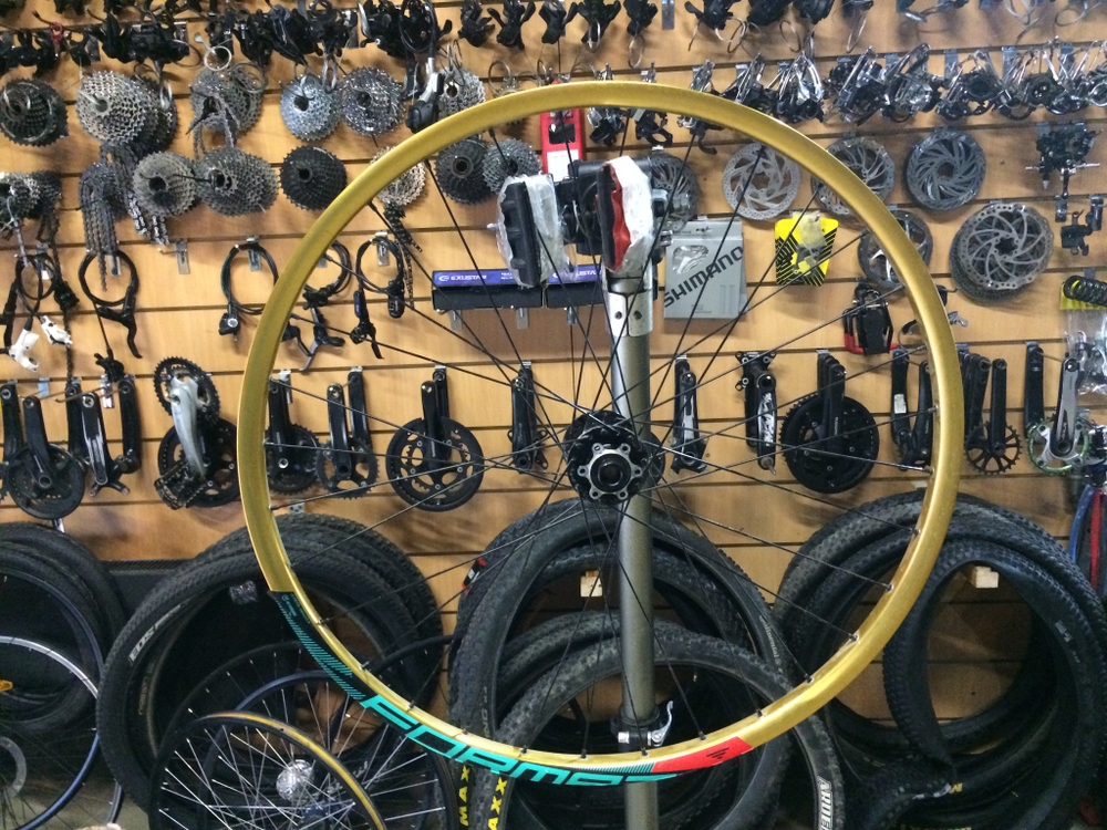 Переднее колесо 27.5" Weinmann Novatek 100x15mm