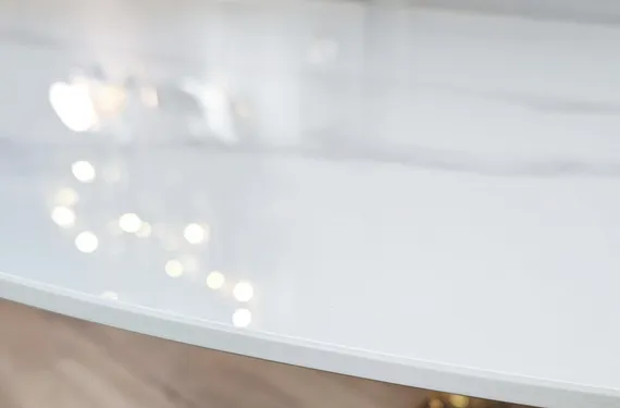 Стол Yoda Ø135 см, белая керамика, черная ножка