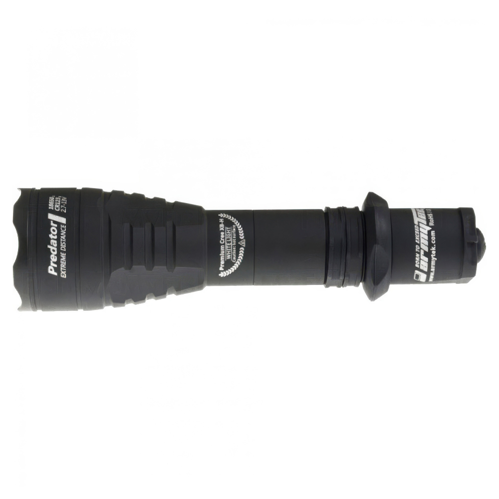 Тактический фонарь Armytek Predator V3 XP-L HI (теплый свет) — четкое центральное пятно и минимальная боковая засветка для точного освещения цели.
