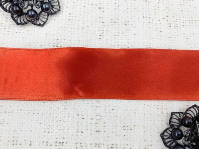 Лента атласная, ш. 3,8 см, красный