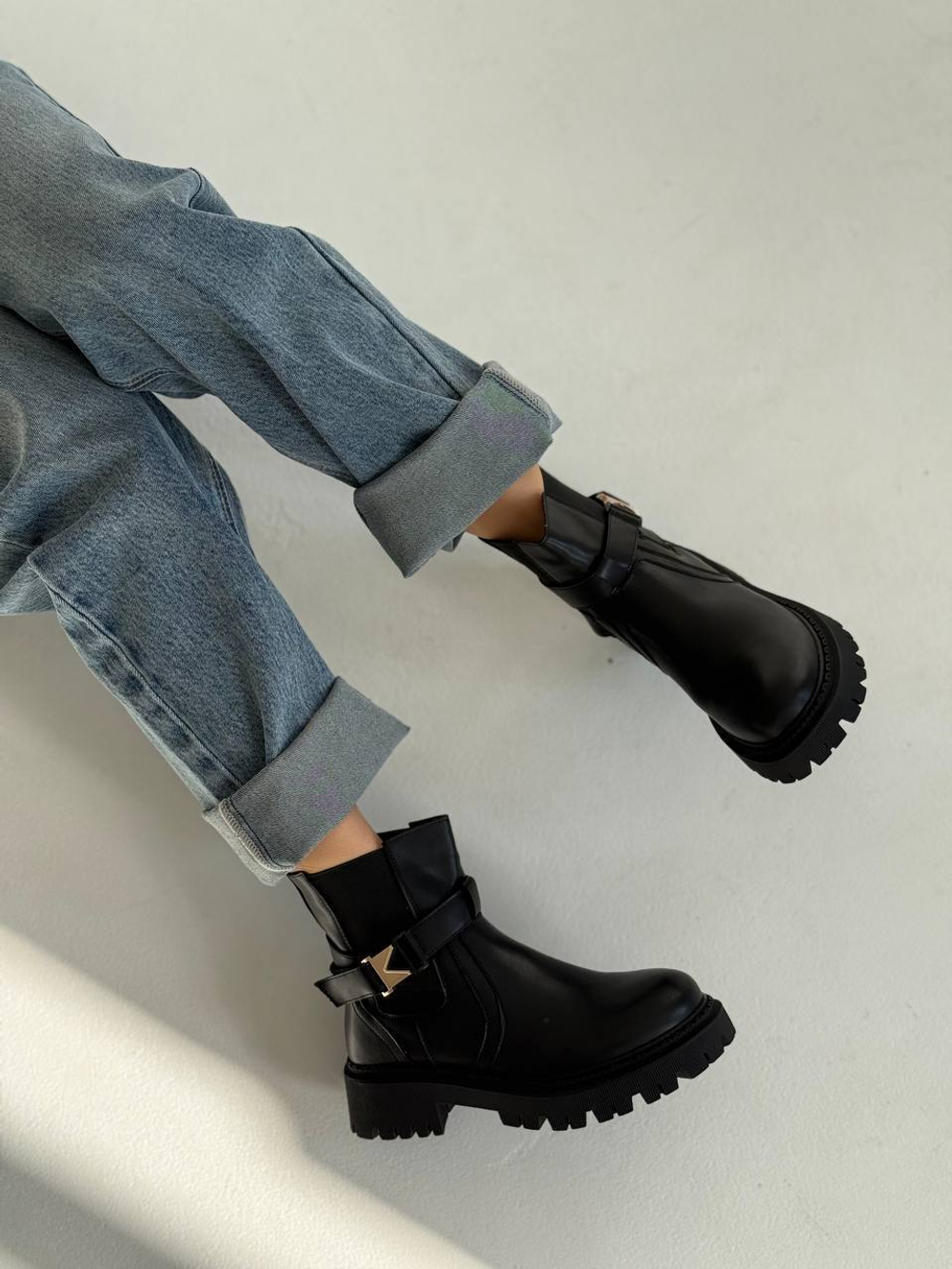 Ботинки из эко кожи