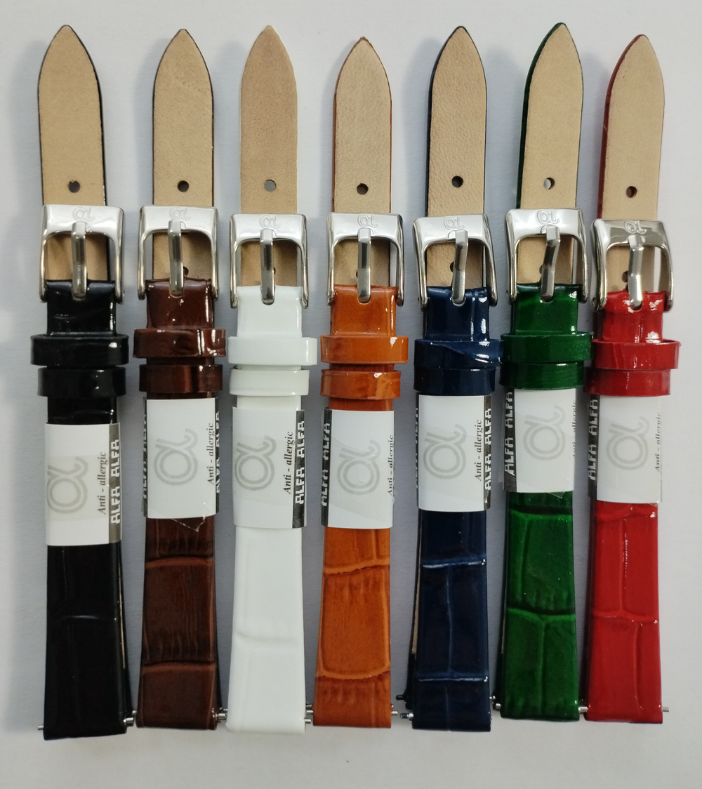 12 мм. Ремень из натуральной кожи. Лаковый крокодил.