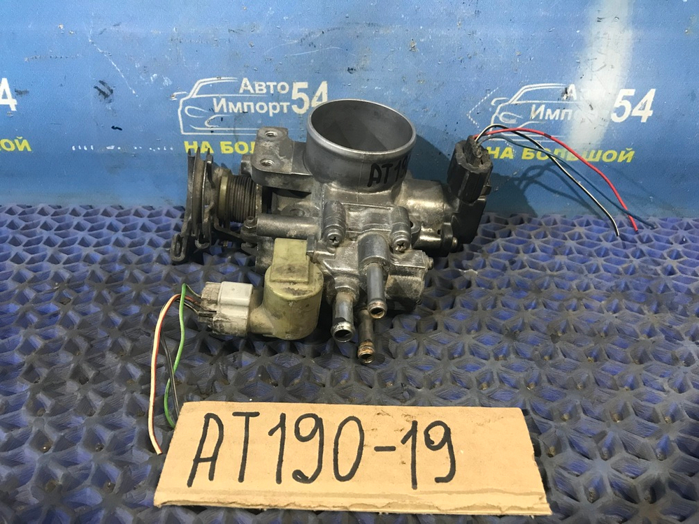 Дроссельная заслонка TOYOTA CARINA E 1996