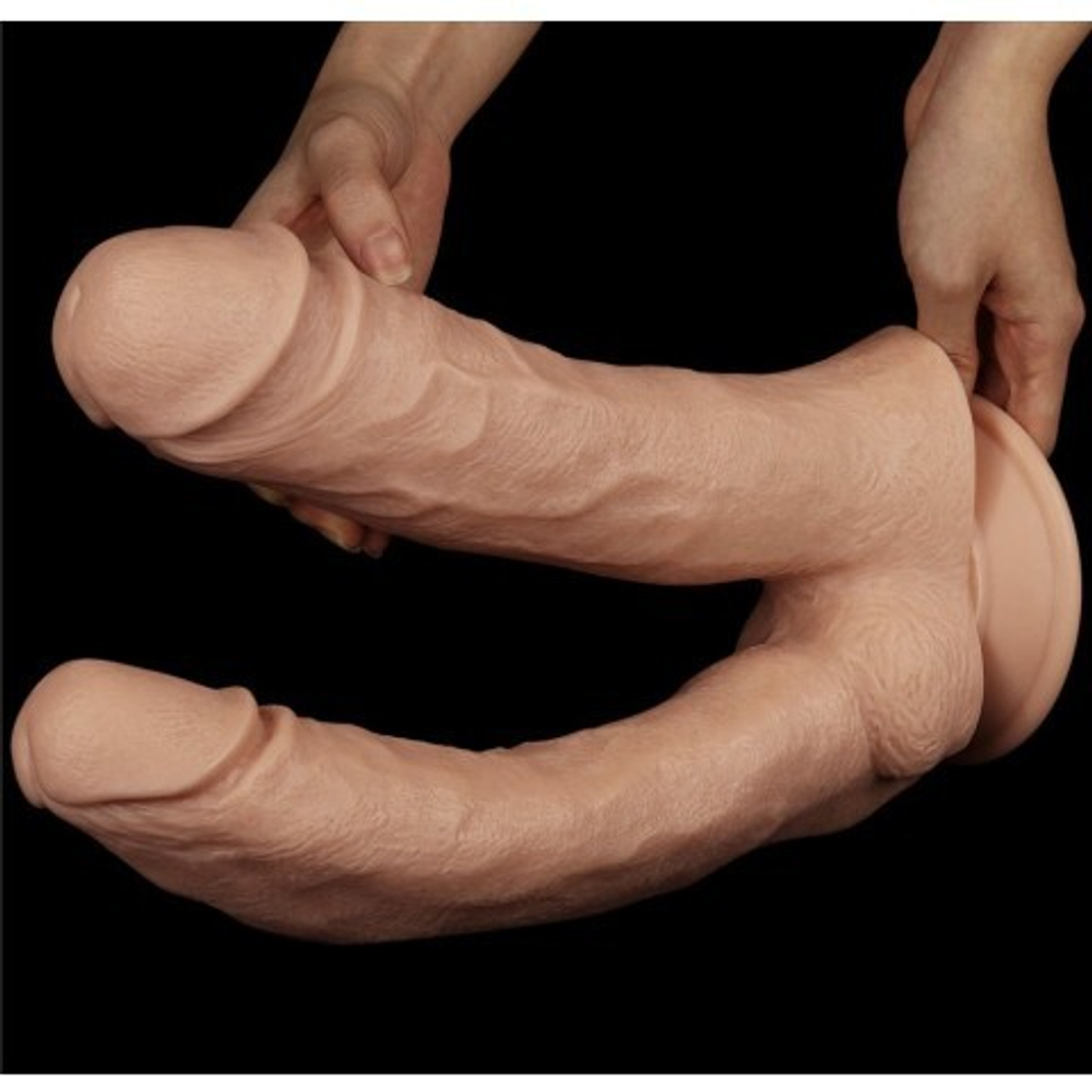 Двойной фаллоимитатор Lovetoy (30–33×5,5–6,8 см) на присоске