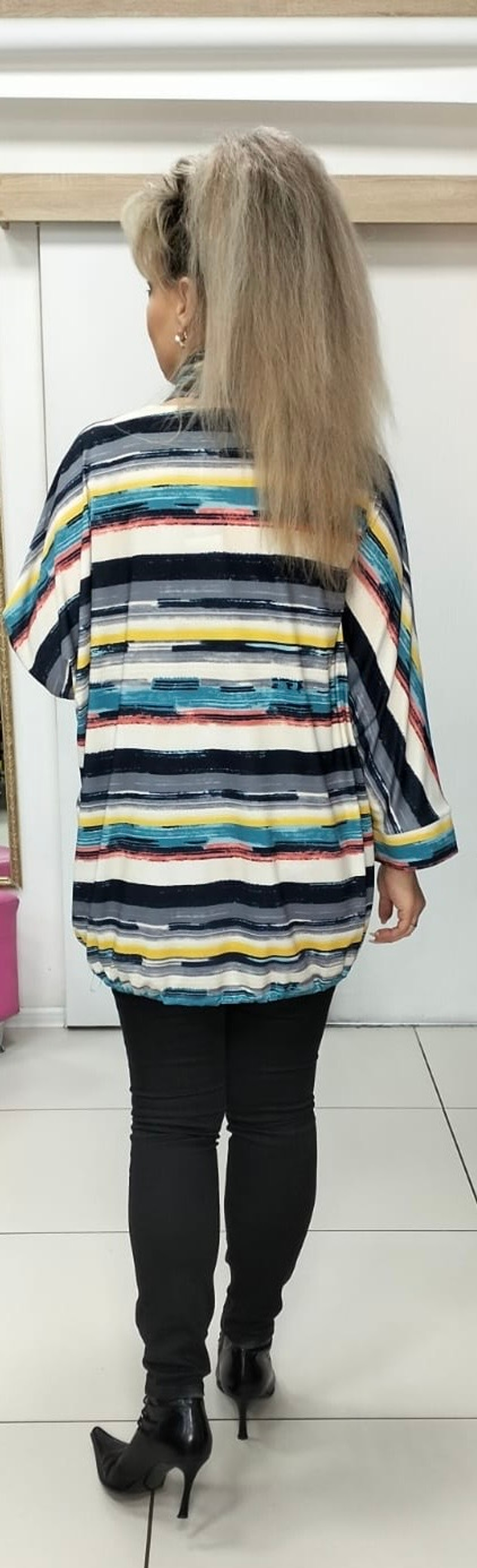 Блузон-туника в цветную полоску и со съёмным хомутом