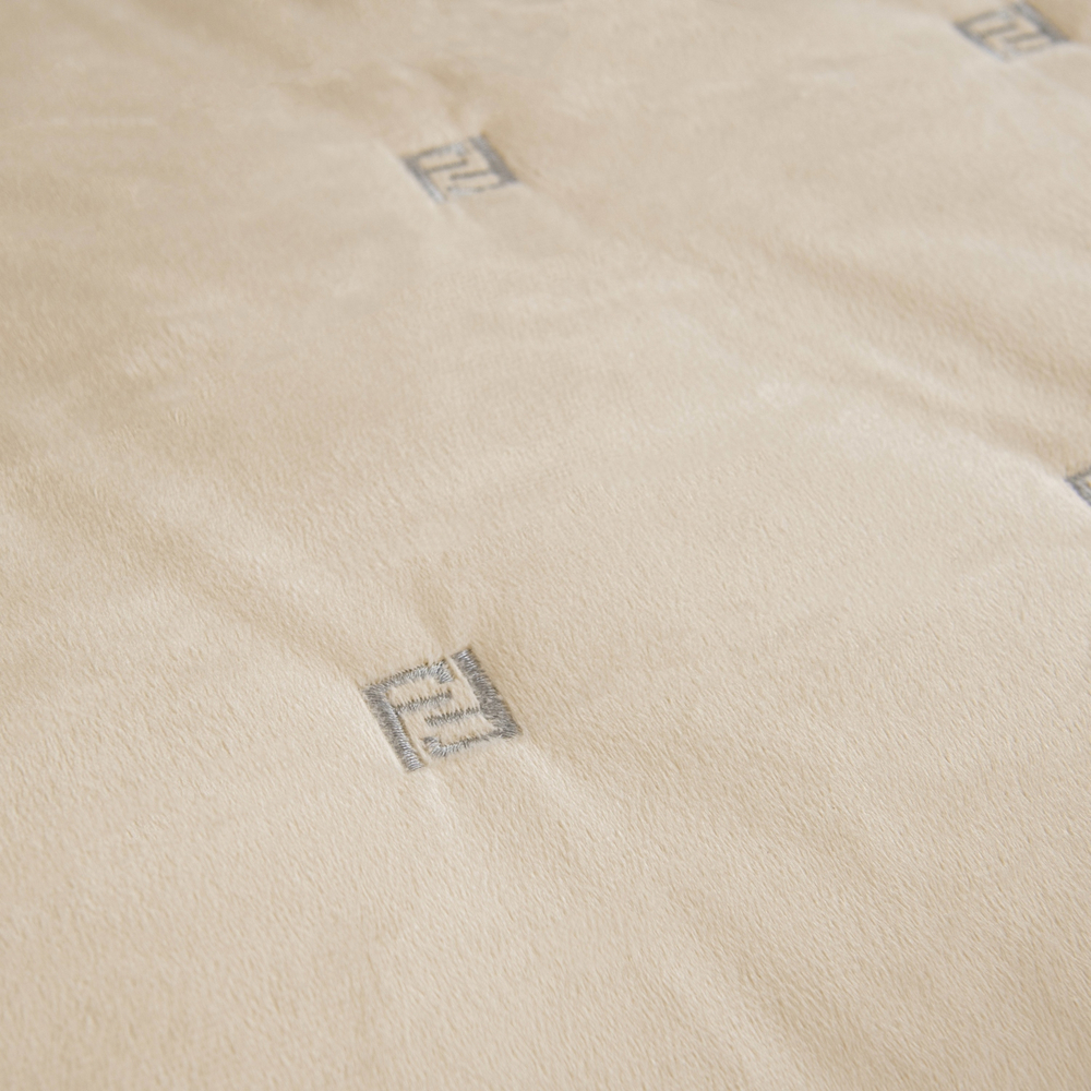 Велюровое покрывало Grande OVS009, размер 240*260, наволочки 50-70 2 шт