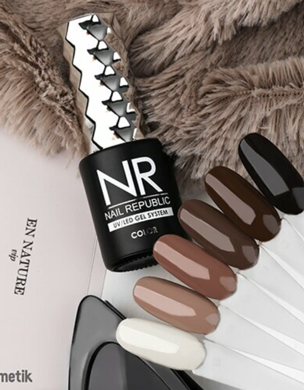 NR Гель-лак Vintage 079, 10мл3