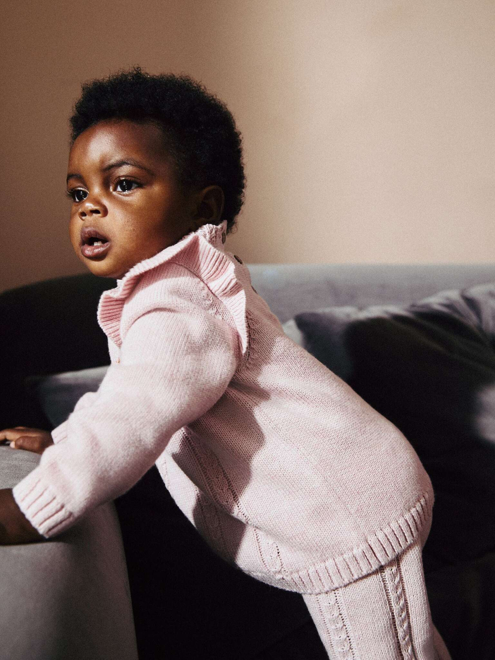 Вязаные свитер и легинсы в комплекте для девочки Next Q94-812, Розовый