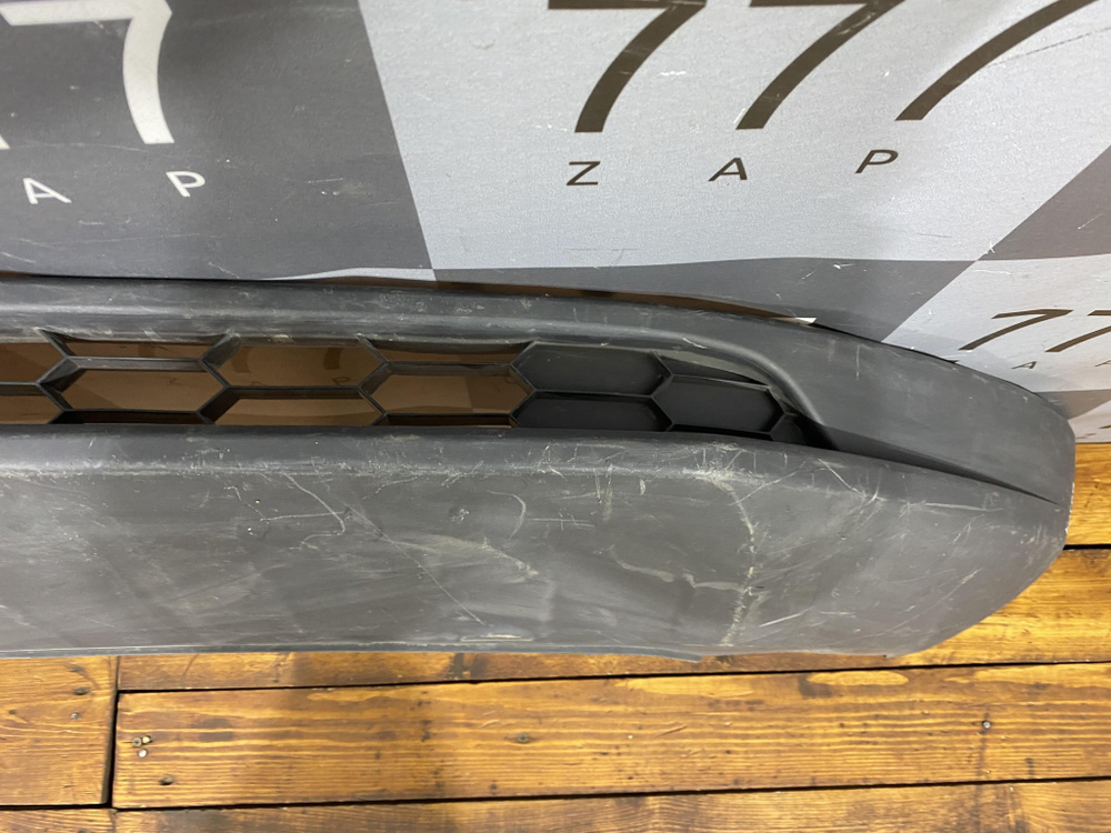Юбка переднего бампера Skoda Karoq 17-нв Б/У Оригинал 57A807061