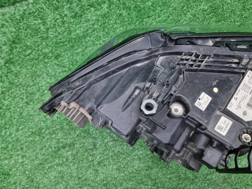 Фара левая BMW 5er G30 (2020-2023) LED