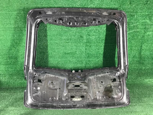 Крышка багажника Audi Q8 (2018-н.в.)