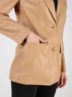 Кожаная куртка демисезонная блейзер