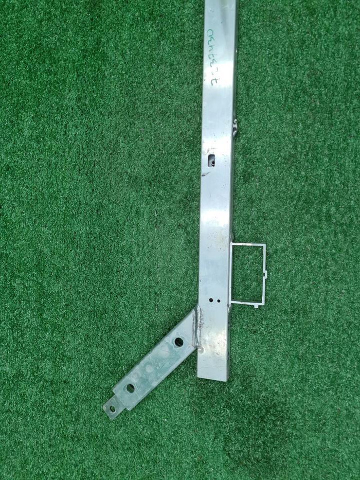 Телевизор верхняя часть Volvo XC90 2 (2014-н.в.)