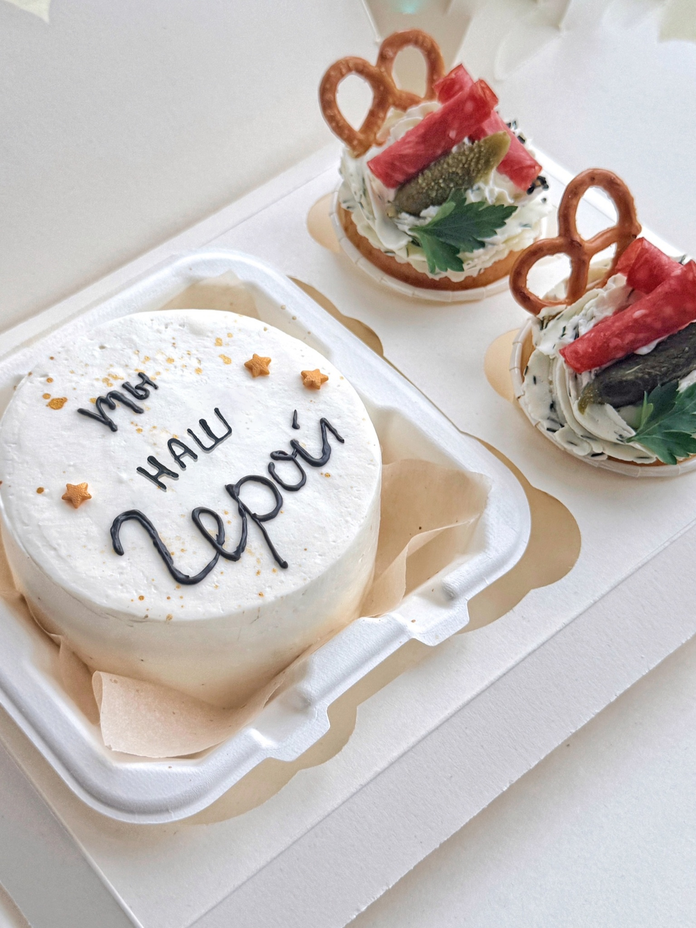 Бенто бокс (Бенто + 2 закусочных маффина) - (арт 4040)