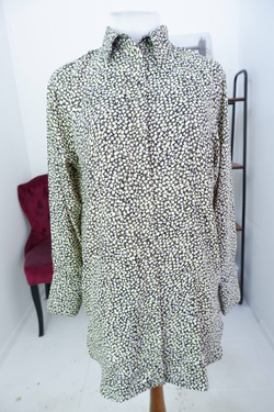 Платье H&M лаконичное и пестрое 44 размер