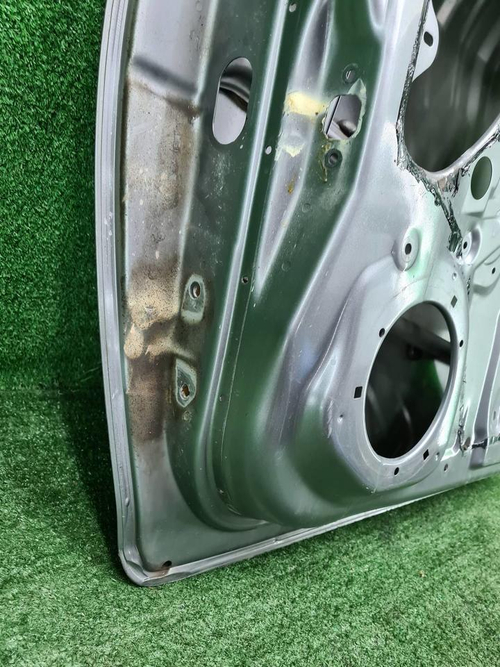 Дверь передняя правая Suzuki Swift 4 (2011-2017)