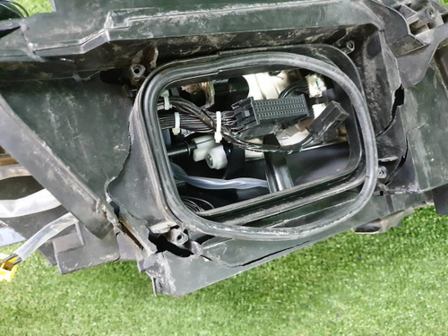 Битая Фара левая Mercedes S w222 (2013-2017) LED