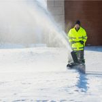 Снегоуборщик аккумуляторный Greenworks 82SN22 Арт. 2603307, 82V, 56 см, бесщеточный, без АКБ и ЗУ