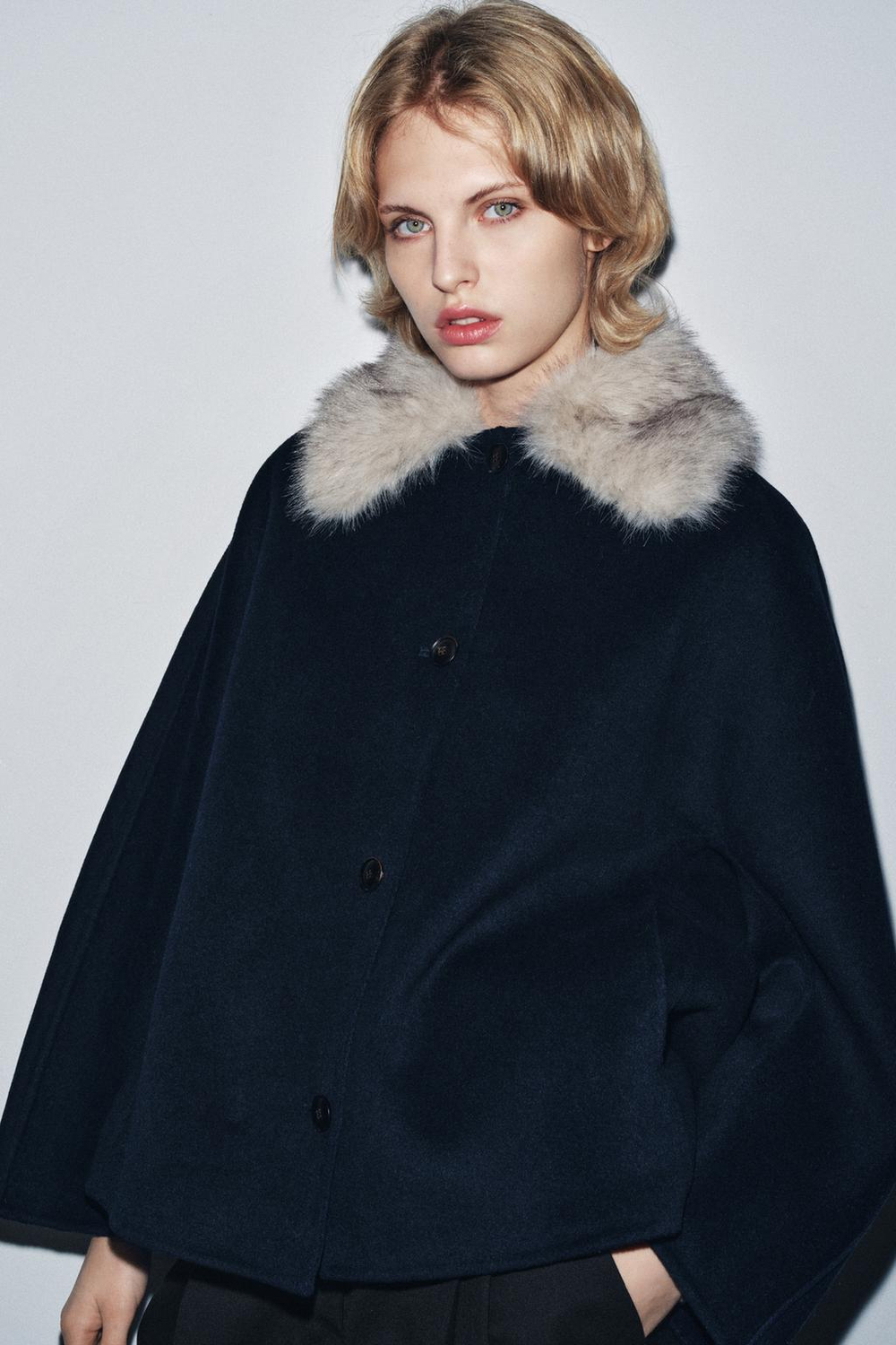 ZARA КУРТКА ИЗ ШЕРСТИ С МЕХОВЫМ ВОРОТНИКОМ — ZW COLLECTION, МОРСКОЙ СИНИЙ