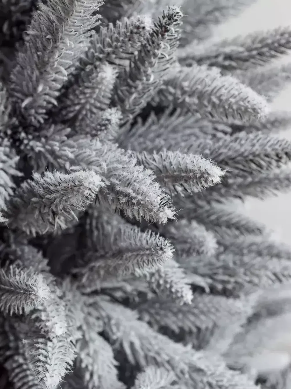 Заснеженная елка «Скандинавия» (Литая хвоя) от 1.8 до 2.1 м