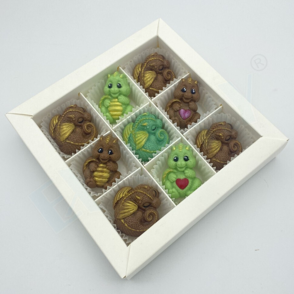 Пластиковая форма для шоколада Дракон клубочком 42 мм (4 ячейки)