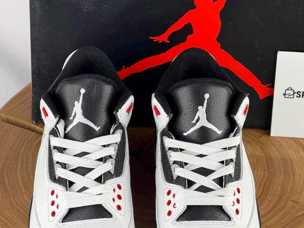 Air Jordan 3 Retro Infrared 23