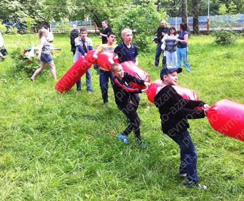 Аттракцион Перетягивание сосисок, 14 м.